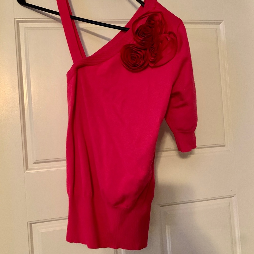 Pink one shoulder Cache sweater